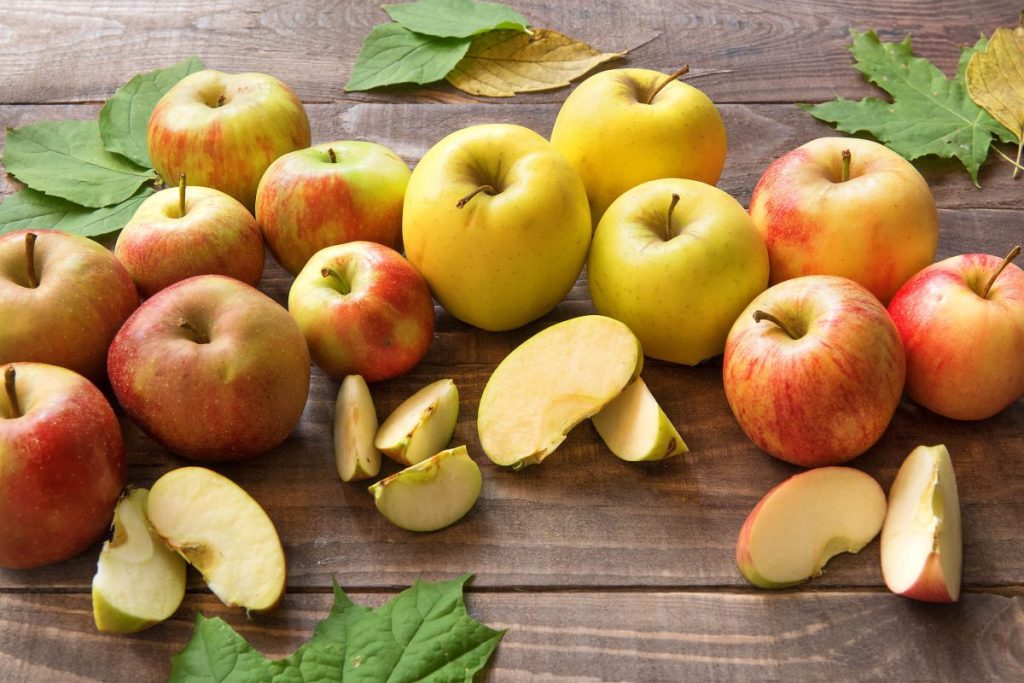 Μήλα: Οφέλη για την υγεία, θρεπτικές ουσίες και ιδιότητες