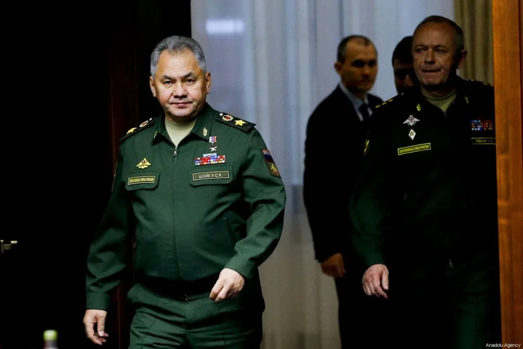 Σ.Σόιγκου: «Τα όπλα που στέλνει το ΝΑΤΟ στην Ουκρανία είναι στόχος που πρέπει να καταστραφεί»