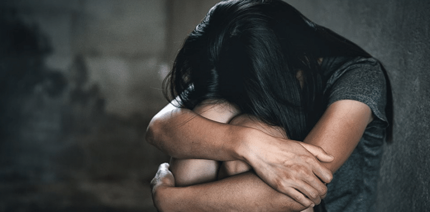 Κάλυμνος: Φοιτήτρια πήγε να καταγγείλει τον βιασμό της και οι αστυνομικοί την έδιωξαν για να «μην βρει τον μπελά της»