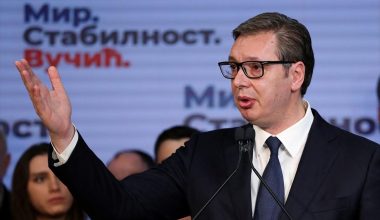 «Η Σερβία θα μείνει πιστή στην πολιτική της απέναντι σε Ρωσία παρά τις πιέσεις της Δύσης» δήλωσε ο Α.Βούτσιτς