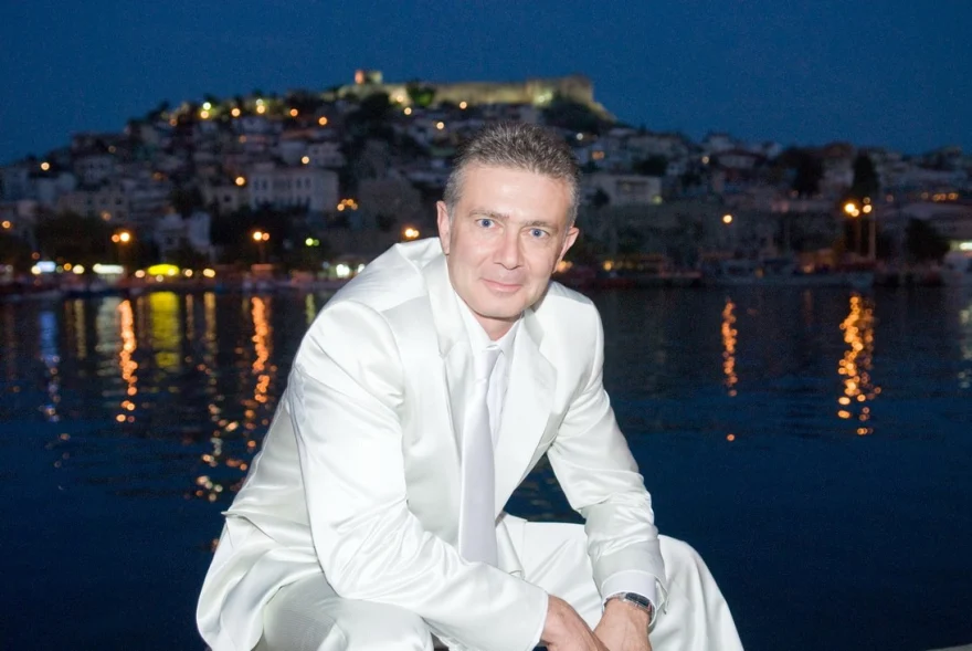 Αυτός είναι ο 55χρονος που στραγγάλισε τη σύζυγό του και μετά επιχείρησε να αυτοκτονήσει