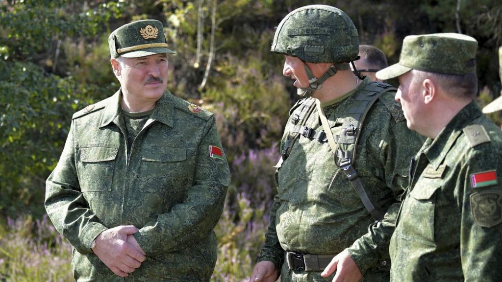Α.Λουκασένκο: «Η Λευκορωσία θα ενταχθεί στον πόλεμο αν εισβάλουν οι Πολωνοί στη Δυτική Ουκρανία»
