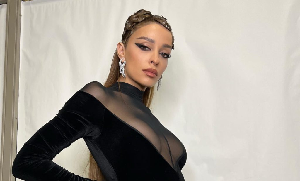 «Φωτιά & λάβρα» η Ελένη Φουρέιρα – Ποζάρει χωρίς εσώρουχα και μας… «τρελαίνει» (φώτο)