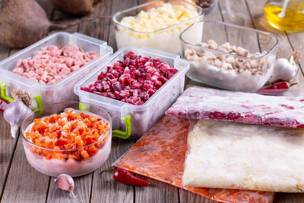 Δείτε ποια είναι τα πέντε τρόφιμα που δεν πρέπει να βάζουμε ποτέ στην κατάψυξη