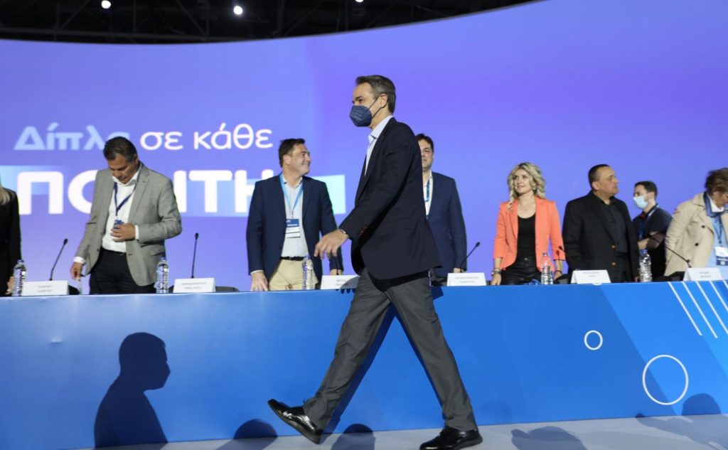 Συνέδριο ΝΔ: ΟΝΝΕΔίτης καταγγέλλει τους υπουργούς του Κ.Μητσοτάκη για ελιτισμό και αλαζονεία! (βίντεο)