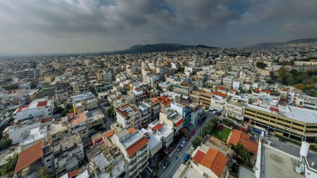 Κατατέθηκε τροπολογία για τον ΕΝΦΙΑ – Μειώσεις έως 30% και καταβολή σε 10 δόσεις