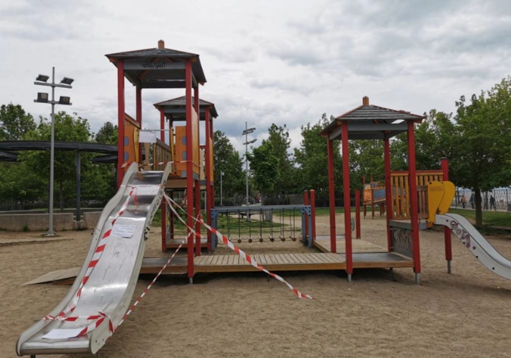 Θεσσαλονίκη: Καθυστερεί το εξιτήριο της 8χρονης που τραυματίστηκε σε παιδική χαρά – Ποιος είναι ο λόγος