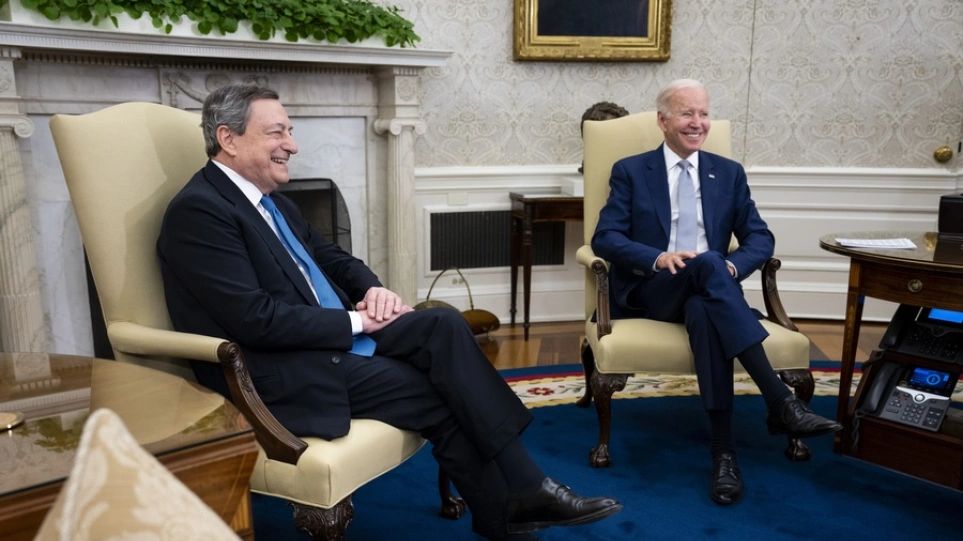 Μ.Ντράγκι σε Τ.Μπάιντεν: «Ο Πούτιν νόμιζε ότι θα μας δίχαζε, αλλά απέτυχε»