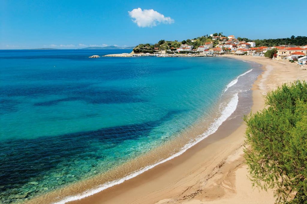 Φοινικούντα: Η παραλία με τα… κρυστάλλινα νερά στη Μεσσηνία που αξίζει να επισκεφθείτε (βίντεο)