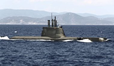 ΥΕΘΑ: «Τα υποβρύχια Τ-214 έχουν ολοκληρώσει σχεδόν όλες τις δοκιμές τους»