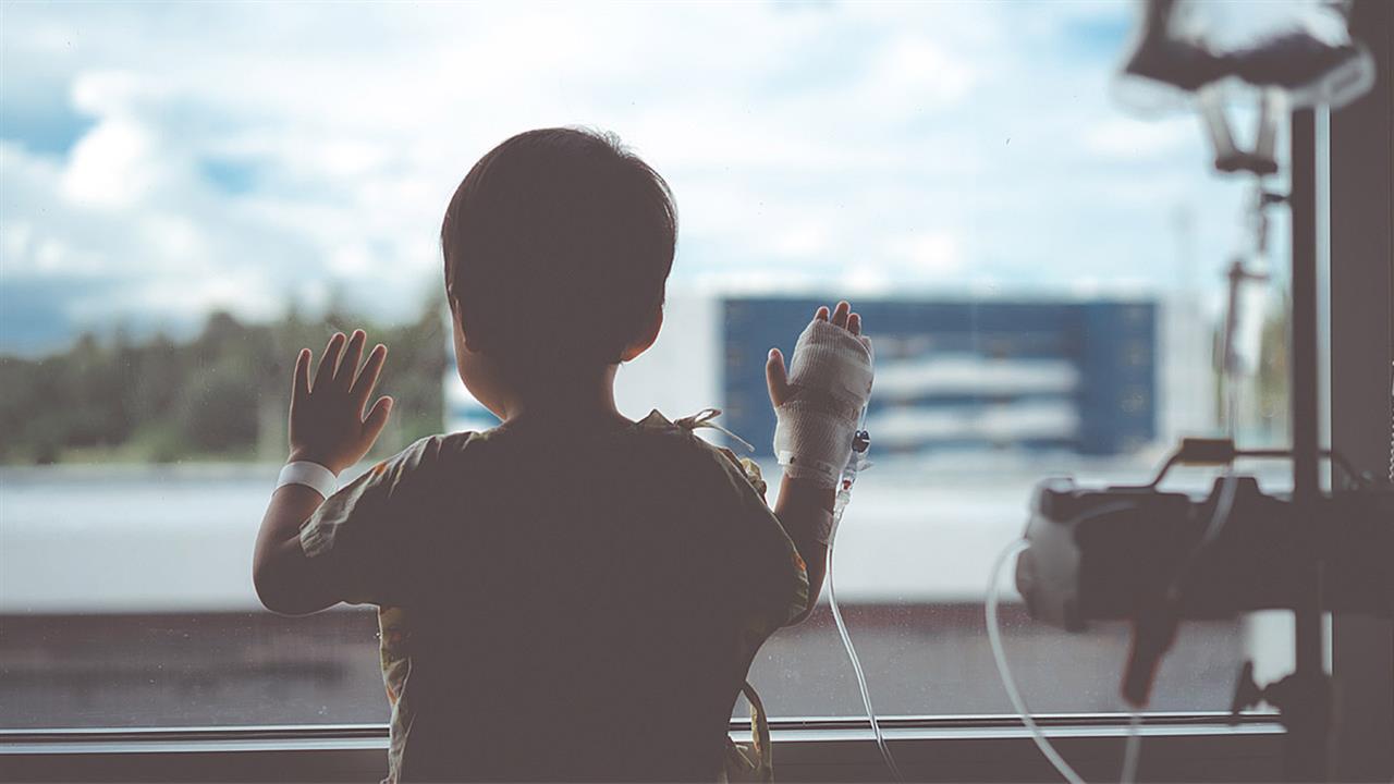 Ν.Καπραβέλος για νεκρά παιδιά στη Θεσ/νίκη: «Πολλές πιθανότητες να είναι σύνδρομο μετά από κορωνοϊό»