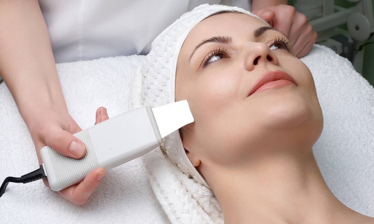 Τι είναι οξυγονοθεραπεία προσώπου & πώς μπορεί να ωφελήσει το δέρμα;