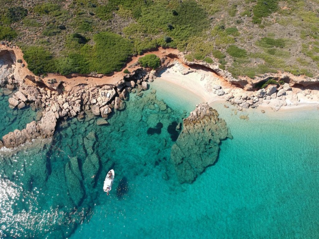 «Ύμνοι» στα ελληνικά νησιά από τους Times του Λονδίνου – Στην κορυφή για το 2022 η Αλόννησος