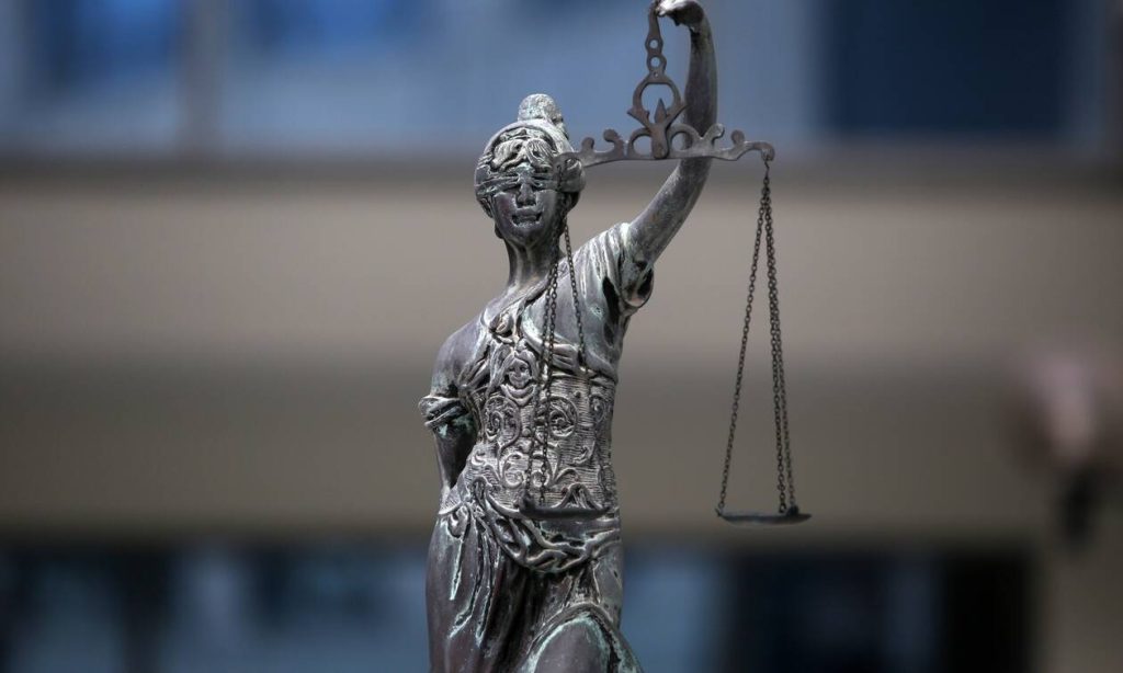 Ηράκλειο: Αθωώθηκε ο γιατρός που κατηγορείτο για τον βιασμό του γιου της πρώην συζύγου του