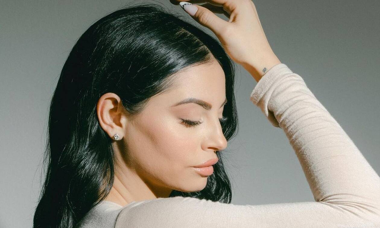 Η Δήμητρα Αλεξανδράκη παντρεύεται αλλά… χωρίς κουμπάρους