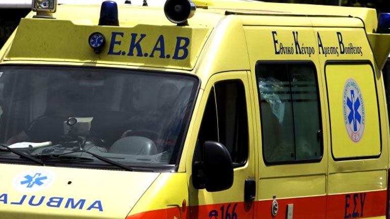 Κρήτη: Άνδρας έπεσε από ταράτσα – Διεκομίσθη σε σοβαρή κατάσταση στο νοσοκομείο
