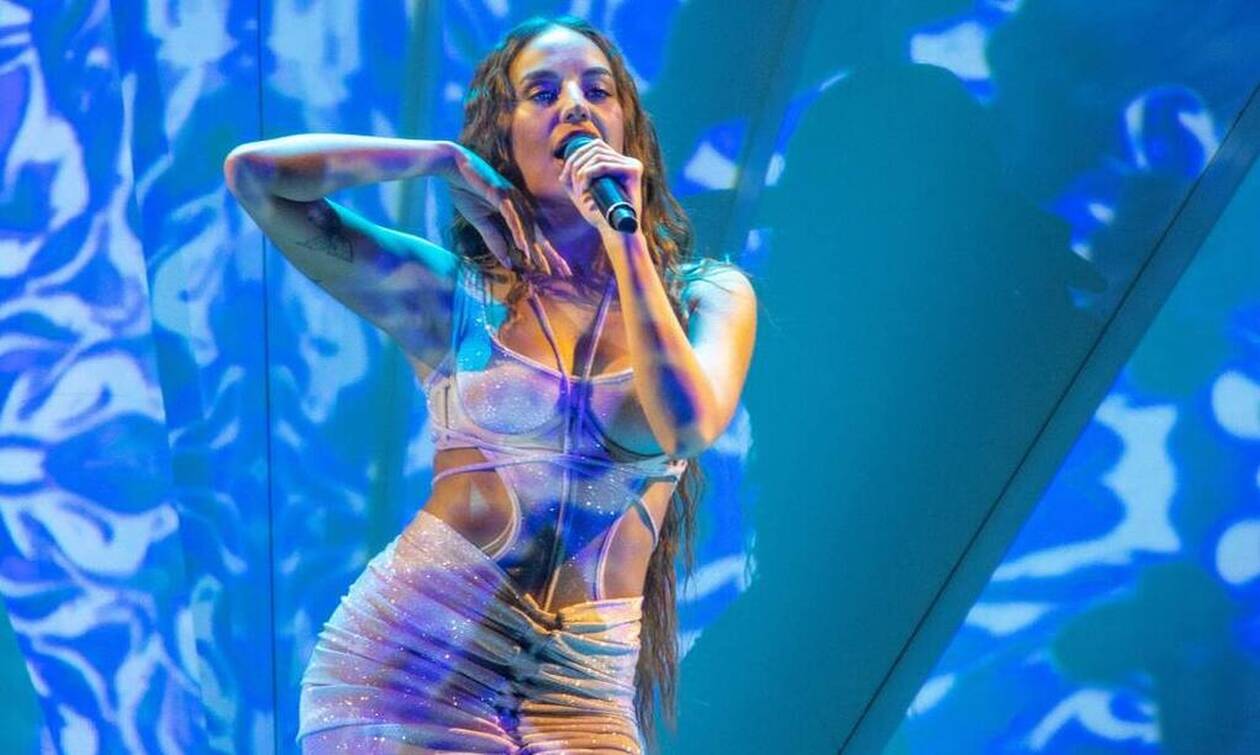 Eurovision 2022: Τελικά φορούσε εσώρουχο η Ανδρομάχη; (βίντεο)