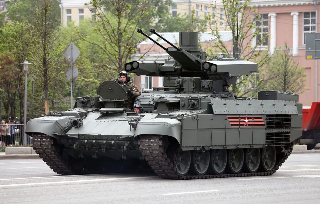 Προηγμένα ρωσικά όπλα για πρώτη φορά στην αν.Ουκρανία: To τεθωρακισμένο BMPT προελαύνει στο Σεβεροντονέτσκ