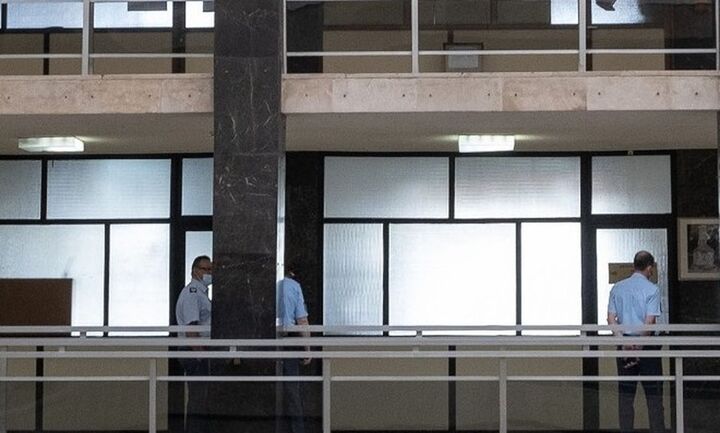 Εισαγγελέας πρότεινε την ενοχή των γιατρών για τον θάνατο 24χρονου μετά την τοποθέτηση γαστρικού δακτυλίου