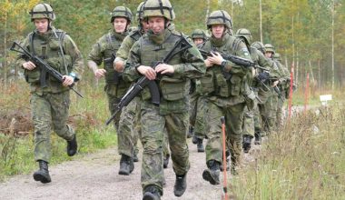 Β.Πούτιν: «Το ΝΑΤΟ ευχαρίστως θα πολεμούσε την Ρωσία μέχρι τον τελευταίο Φινλανδό στρατιώτη»