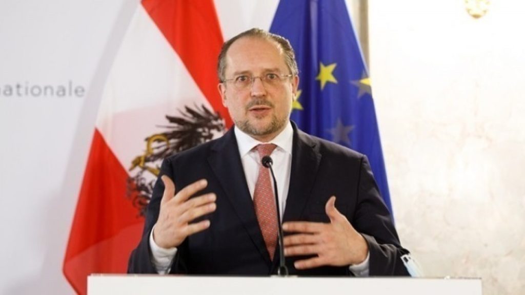 ΥΠΕΞ Αυστρίας: «Δεν θέλουμε να ενταχθούμε στο ΝΑΤΟ»