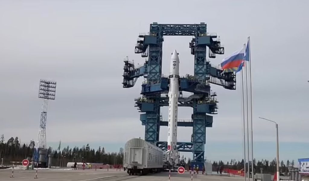 Ρωσία: Εκτόξευσε κατασκοπευτικό δορυφόρο με το «Ζ» της επέμβασης στην Ουκρανία