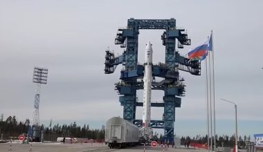Ρωσία: Εκτόξευσε κατασκοπευτικό δορυφόρο με το «Ζ» της επέμβασης στην Ουκρανία
