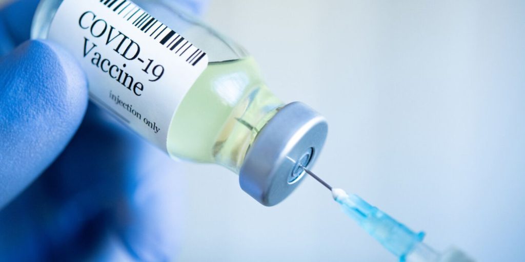 Dr.Robert Malone: «Τα εμβόλια για τον Covid-19 πρέπει να τερματιστούν – Eίναι θανατηφόρα»