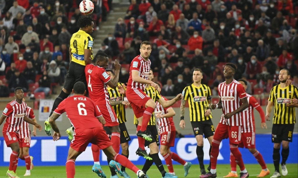 Super League 1: ΑΕΚ – Ολυμπιακός 2-3 (τελικό)