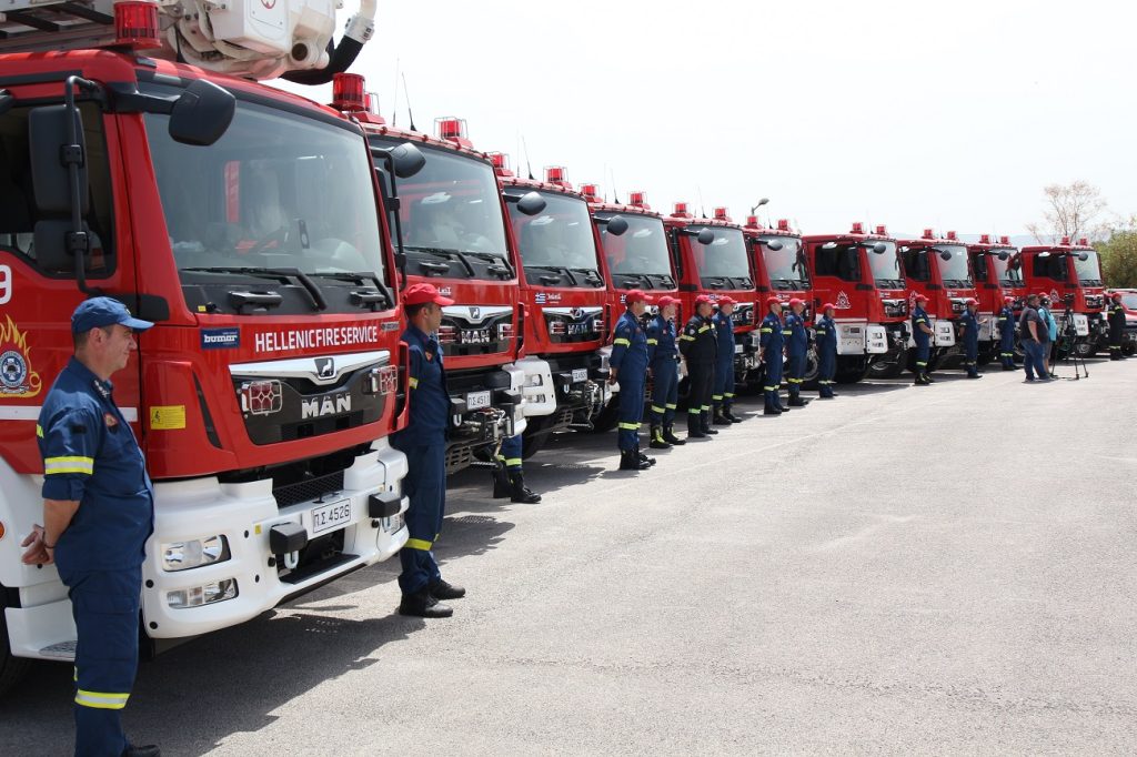 Έχετε αναρωτηθεί; – Γιατί τα πυροσβεστικά οχήματα είναι πάντα κόκκινα;