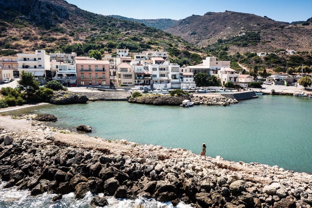 Κυβέρνηση Μητσοτάκη: Πάνω απ’όλα οικολόγοι – Χωρίς την έγκριση περιβαλλοντικών όρων θα μπορούν να λειτουργήσουν τα ξενοδοχεία!