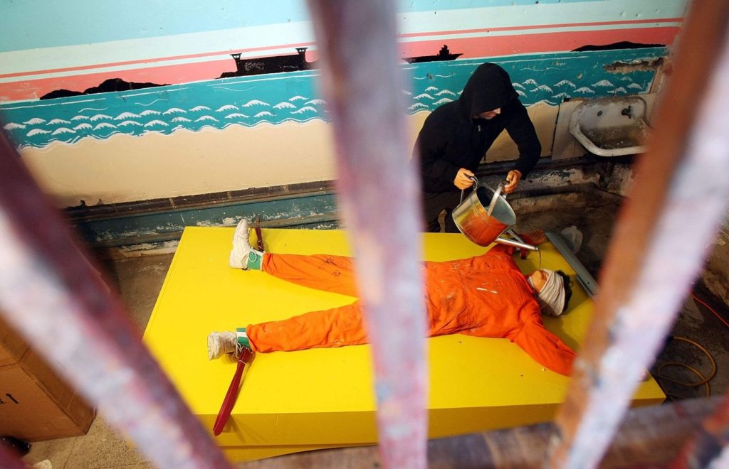 Η CIA εκπαίδευσε τους Ουκρανούς νεοναζί για να διαπράττουν βασσανισμούς σε Ρώσους και ρωσόφωνους