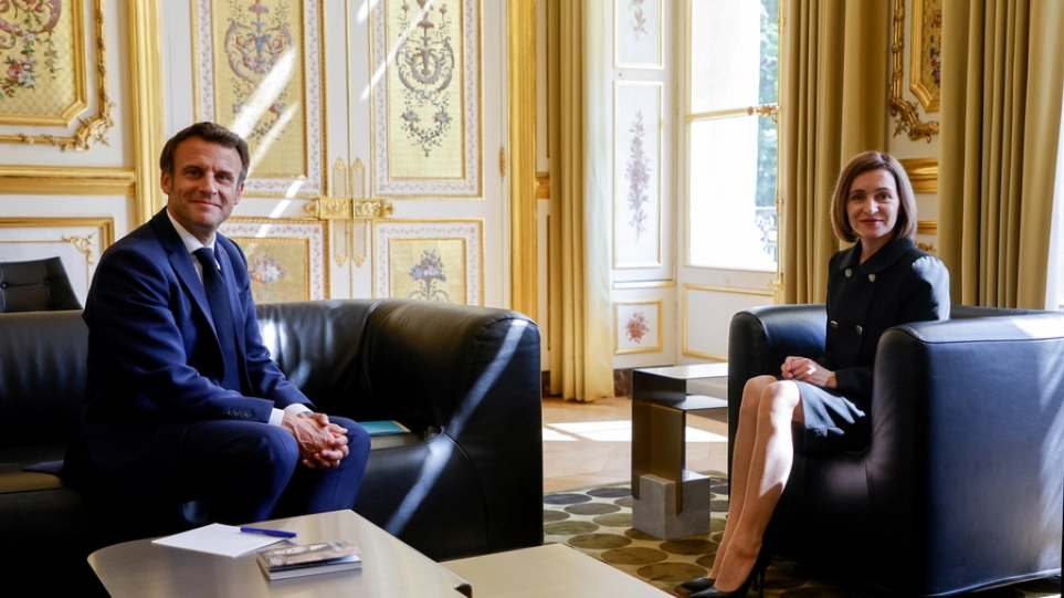 Ο Ε.Μακρόν δεν αποκλείει επέκταση του πολέμου στην Ουκρανία σε γειτονικές χώρες