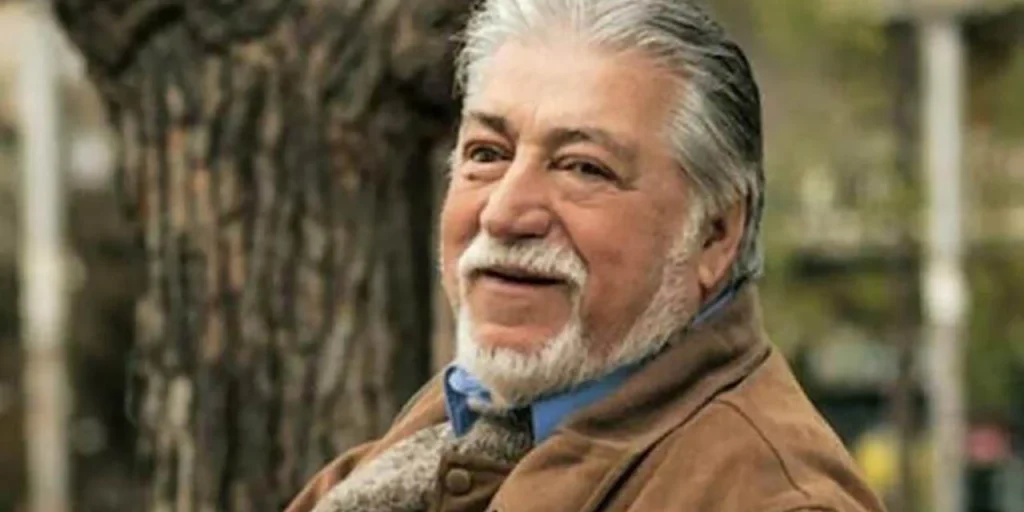 Α.Βλάχος: Ο γιος του καταγγέλλει σύζυγο και κόρη του ηθοποιού για πλαστογραφία, απάτη και ανθρωποκτονία με δόλο