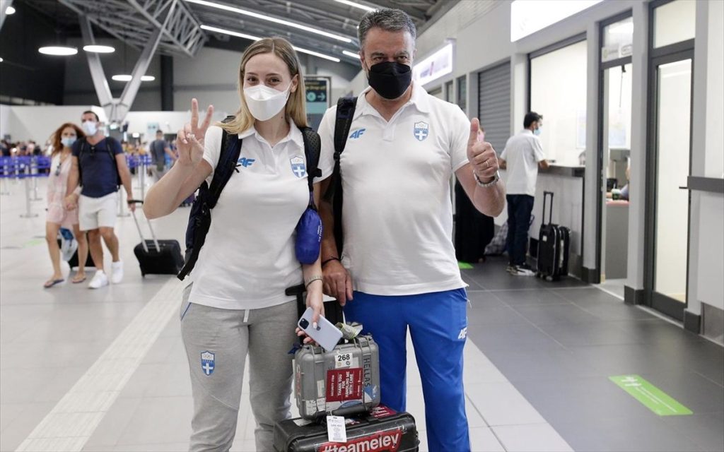 Άννα Κορακάκη: Φυλάκιση πέντε ετών στον θαυμαστή που έβαλε φωτιά στο αυτοκίνητο του συντρόφου της