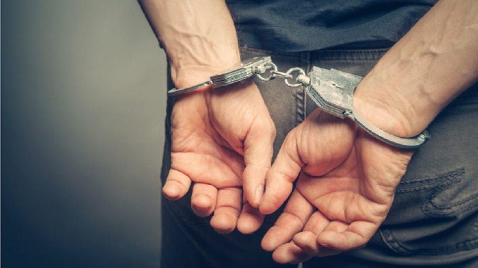 Για 11 ληστείες και 13 κλοπές κατηγορείται 33χρονος που συνελήφθη στη Νέα Ιωνία