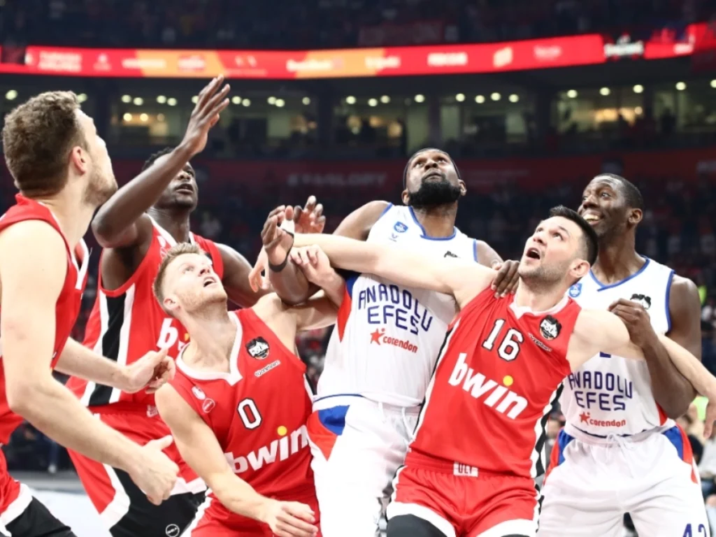 Εκτός τελικού στο Final Four της Euroleague ο Ολυμπιακός – Ηττήθηκε με 77-74 από την Αναντολού Εφές