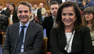 Η Ν.Μπακογιάννη διαψεύδει το MEGA που είχε πει ότι ο Κ.Μητσοτάκης αποφάσισε εκλογές στις 2 Οκτωβρίου