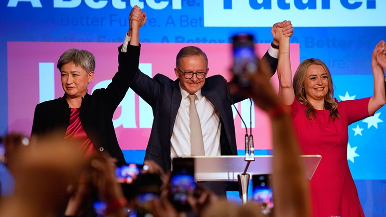 Αλλαγή κυβέρνησης μετά από μια δεκαετία στην Αυστραλία – A.Αλμπανέζι: «Θέλω να ενώσω την χώρα»