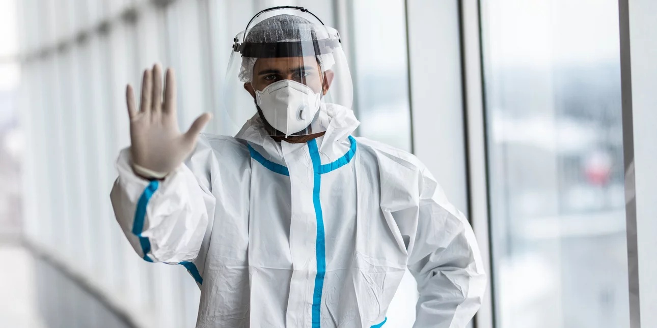 Ένας – ένας επανέρχονται στο προσκήνιο – Γ.Τούντας για ευλογιά των πιθήκων: «Να επιστρέψει η μάσκα»