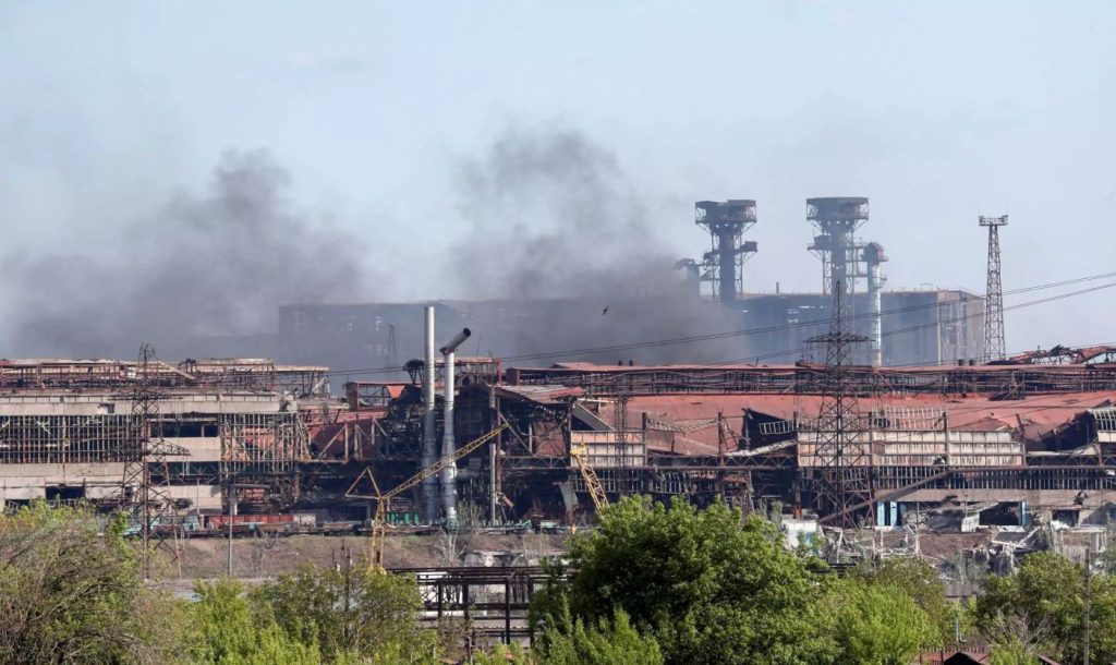 Τονωτικά φάρμακα, ναρκωτικά και ενέσεις βρίσκουν οι Ρώσοι στο Azovstal (φωτό)