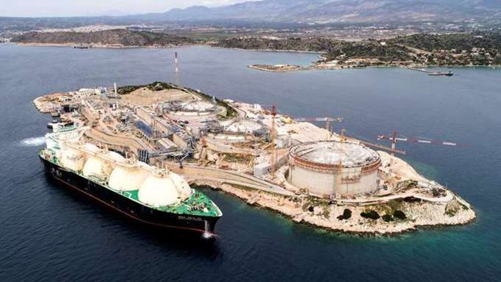 Ξεκινά η «επιχείρηση μαζική μεταφορά LNG» στην Ελλάδα- Το ενεργειακό μέλλον της χώρας θα έχει εκτοξευμένες τιμές