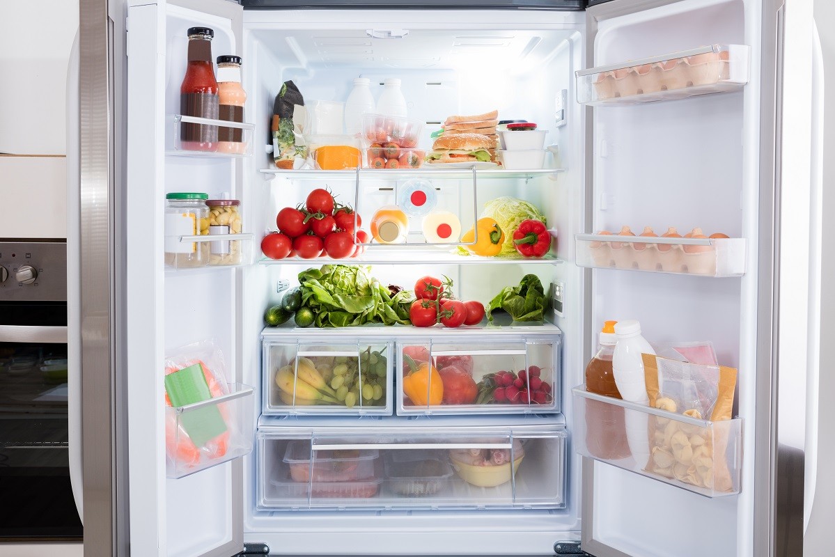 Ψυγείο: Αυτά είναι τα πιο συνηθισμένα λάθη που κάνουμε στη συντήρηση των τροφίμων
