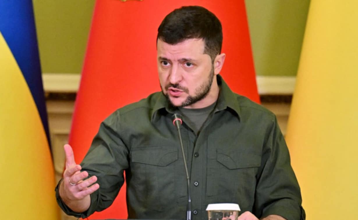 Β.Ζελένσκι: «Δεν είμαστε ακόμη έτοιμοι για ειρηνευτική διαπραγμάτευση με τη Ρωσία»