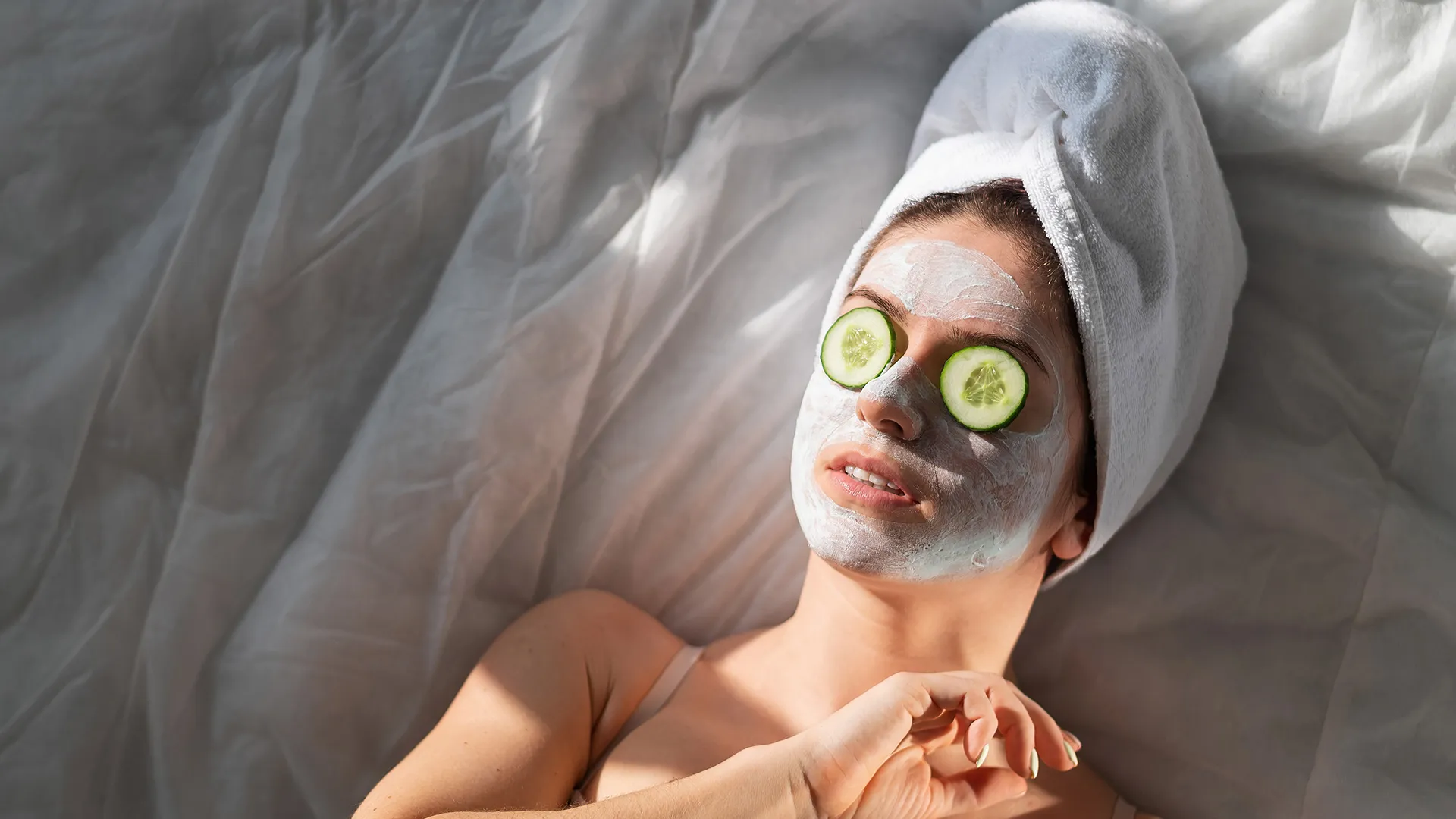 Skin Hangover: Τι ακριβώς είναι και πώς θα το ξεπεράσεις;