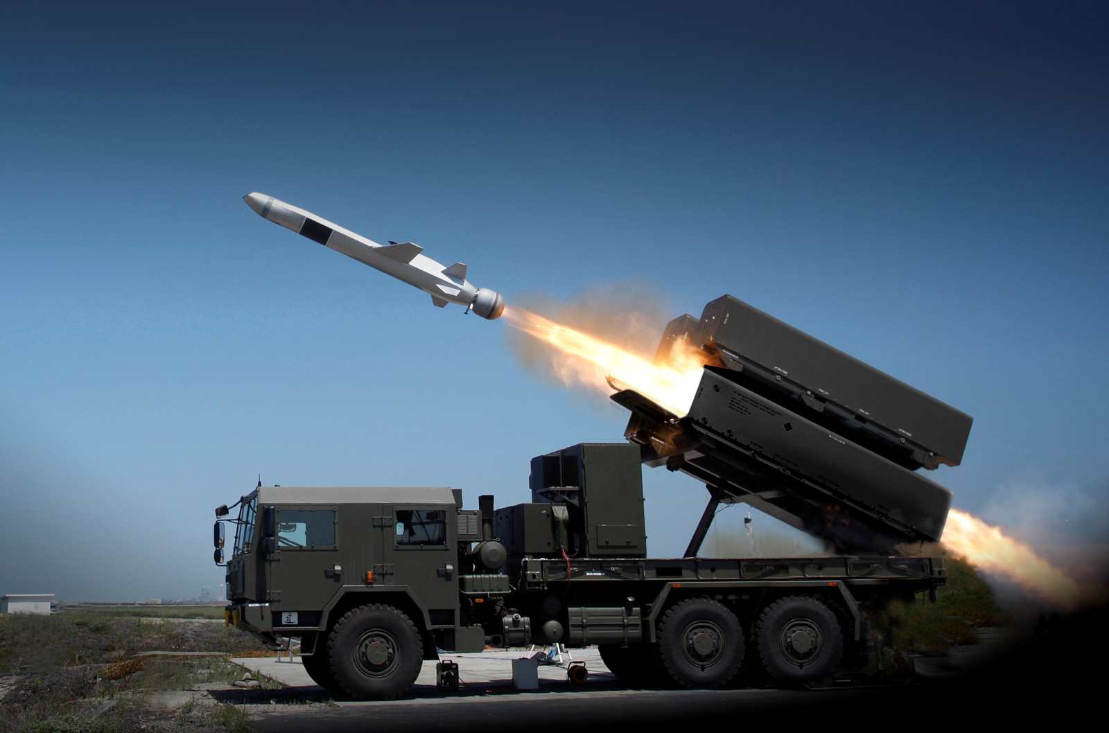 Η Δανία δίνει στην Ουκρανία πυραύλους & εκτοξευτές αντιπλοϊκών συστημάτων «Harpoon»