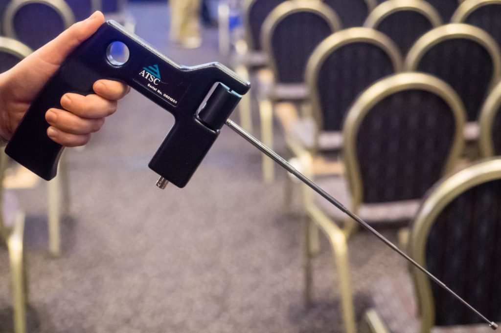 Το ΝΑΤΟ αναπτύσσει νέο λογισμικό για τον εντοπισμό όπλων και εκρηκτικών μέσα στο πλήθος