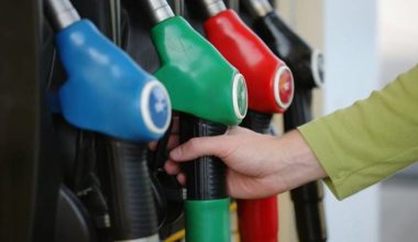 Βενζίνη για… λίγους πλέον: Προκαλούν «ίλιγγο» οι τιμές – «Αγγίζει» τα 3 ευρώ ανά λίτρο