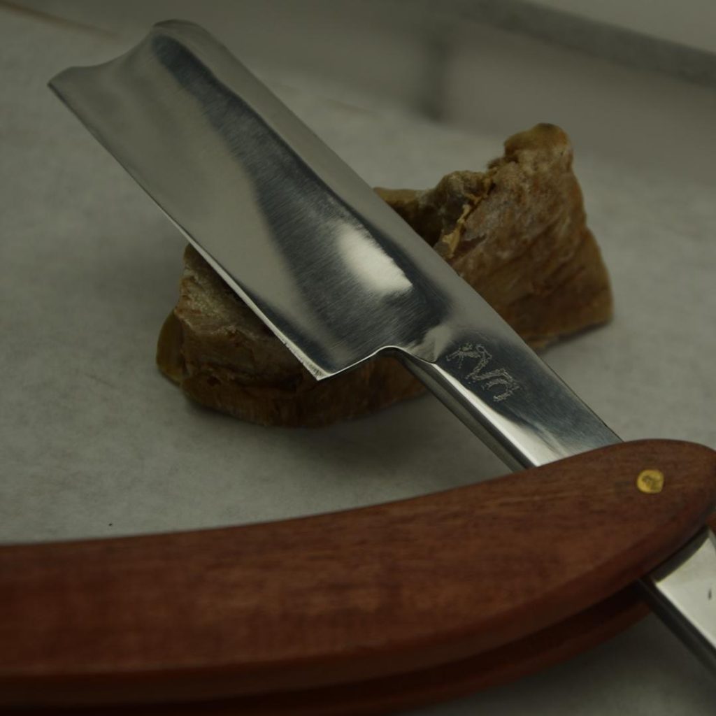 Ξεφεύγει η κατάσταση στα σχολεία: Μαχαίρωσαν με φαλτσέτα μέσα σε σχολείο μαθητή Δημοτικού!