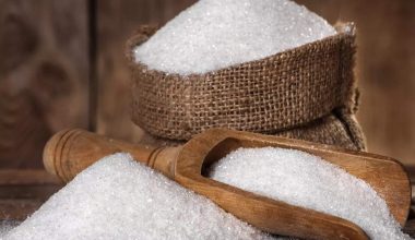 Ινδία: Ξεκινάει περιορισμούς στις εξαγωγές ζάχαρης
